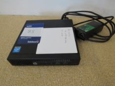 HP 260 G1 DM Business PC, 4GB Ram, 32GB Flashdrive, Win 10, Power supply. No Power cord or