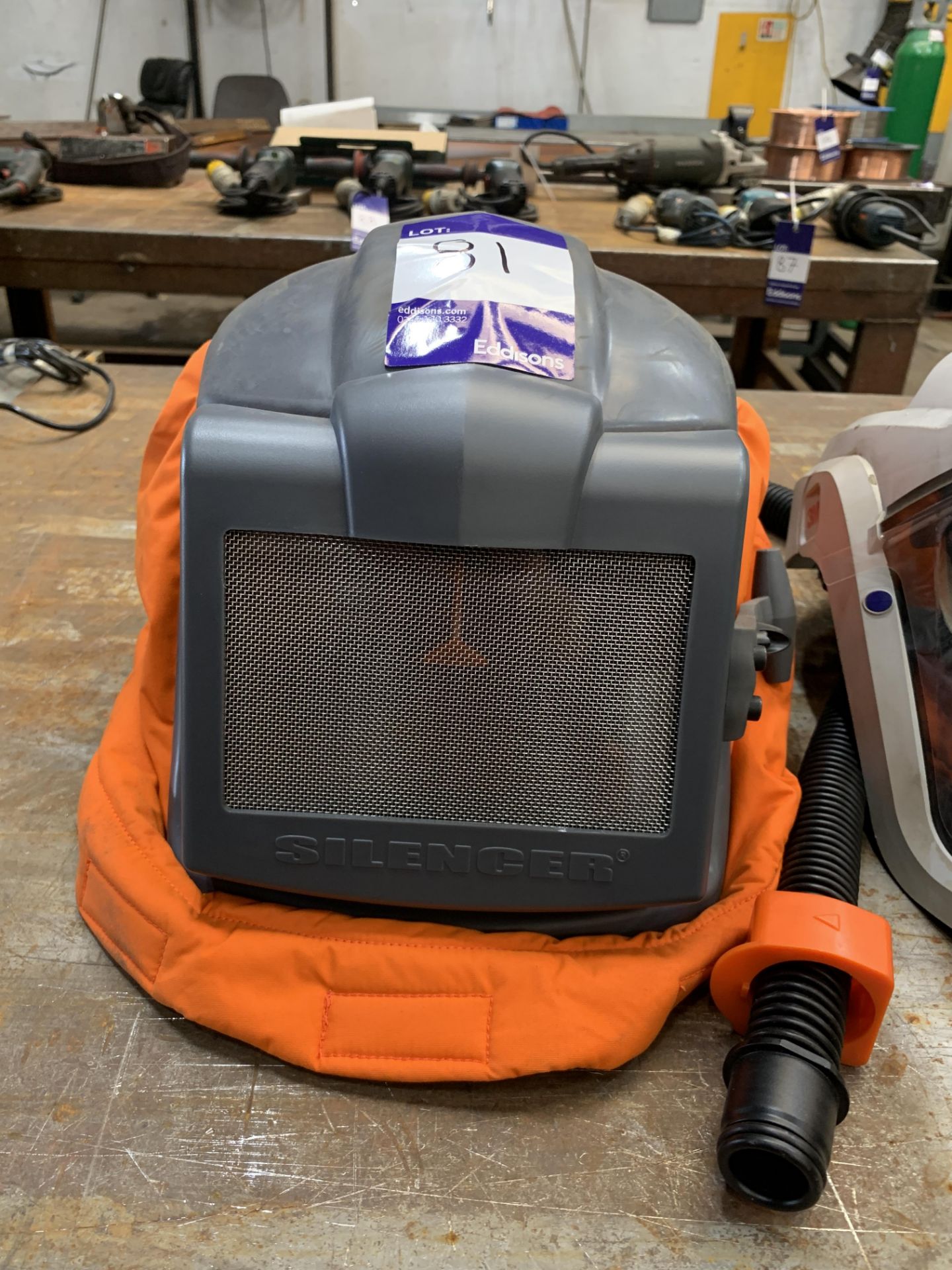 Silencer welding mask, with integrated ear defenders, and 3M welding mask - Image 2 of 3
