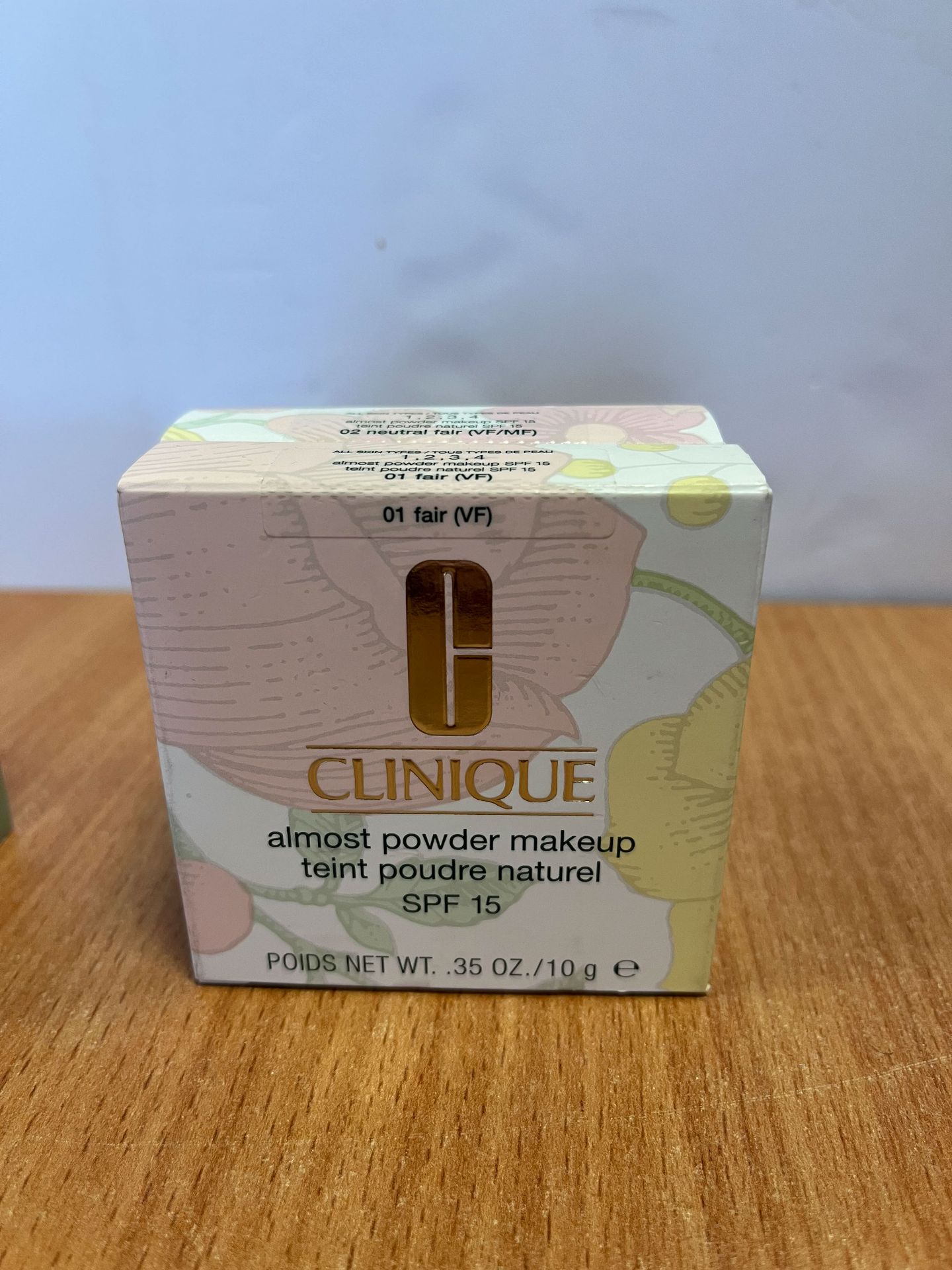 A Selection of Clinique Make-up Products - Image 6 of 8