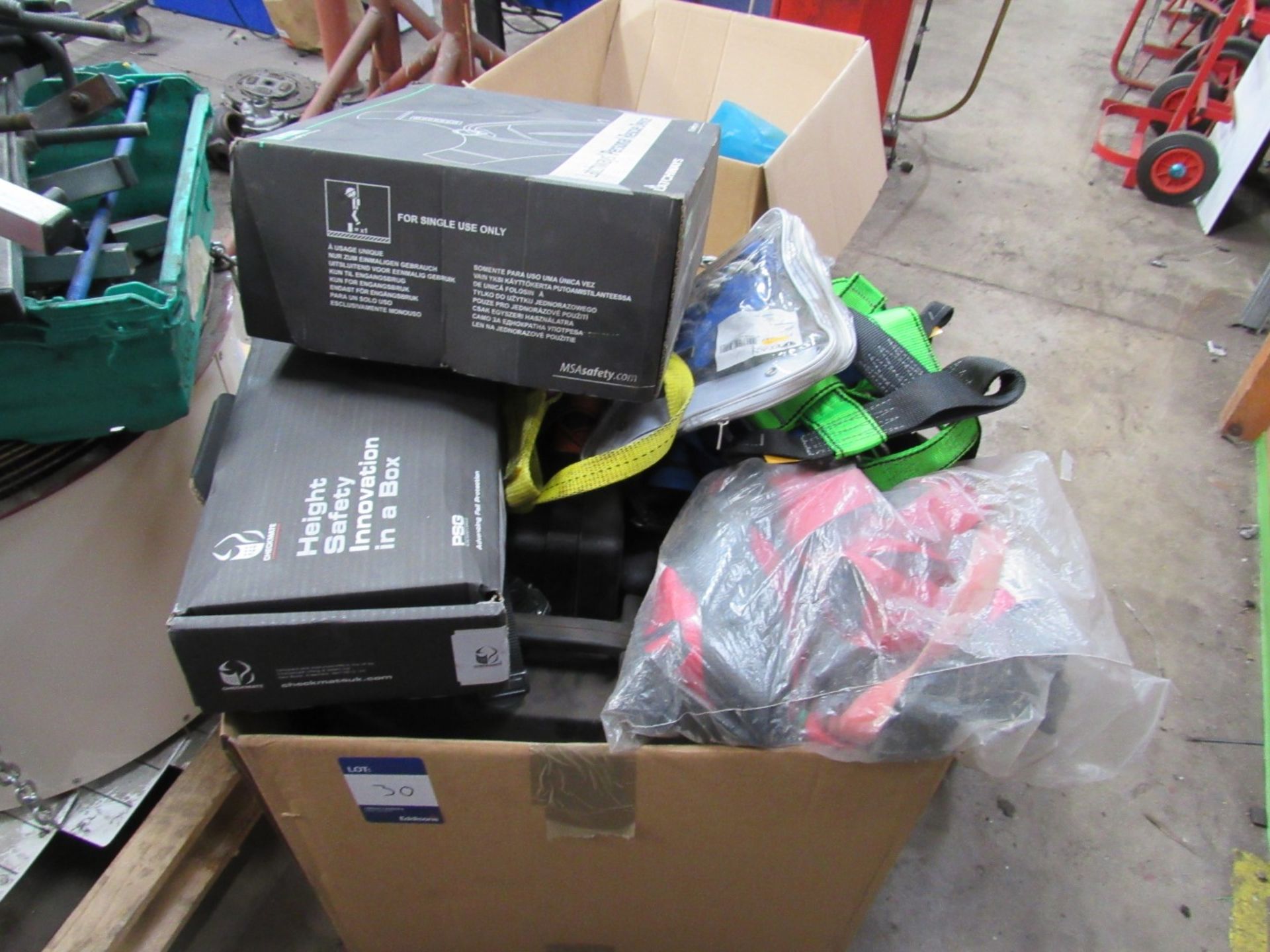 Quantity harnesses to box - Image 2 of 2