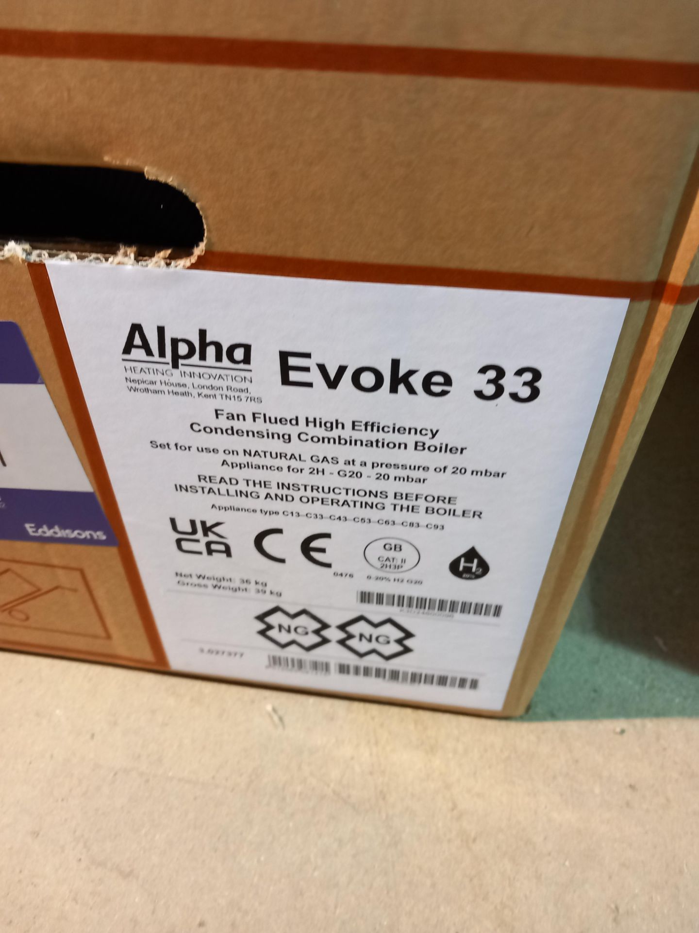 Aplha Evoke 33 fan flued high efficiency condensing combination boiler. This lot forms part of - Image 2 of 2