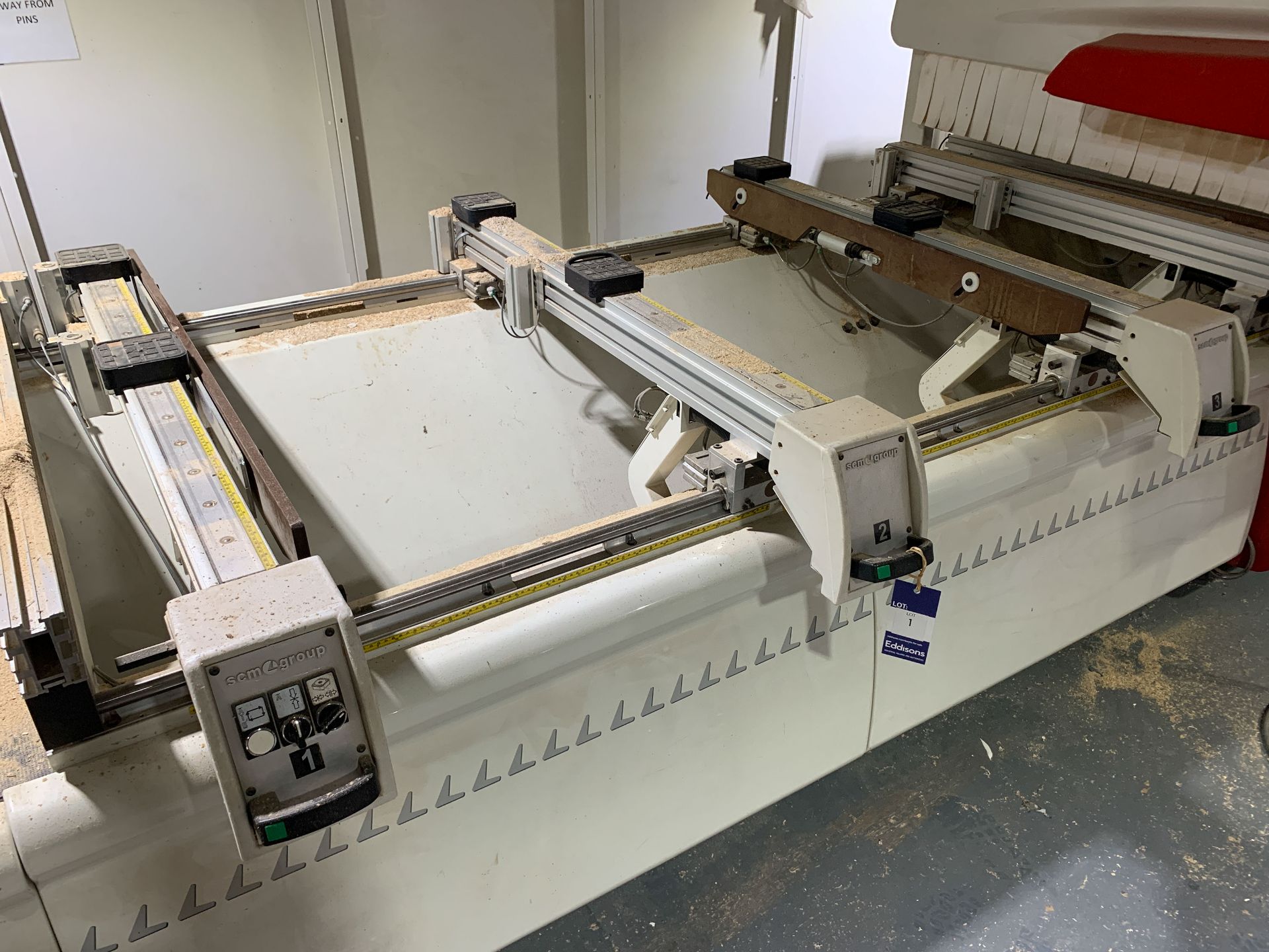 SCM Tech Z2 Triple Axis CNC Router with Metal Guarding and Vacuum Pump - Image 7 of 13
