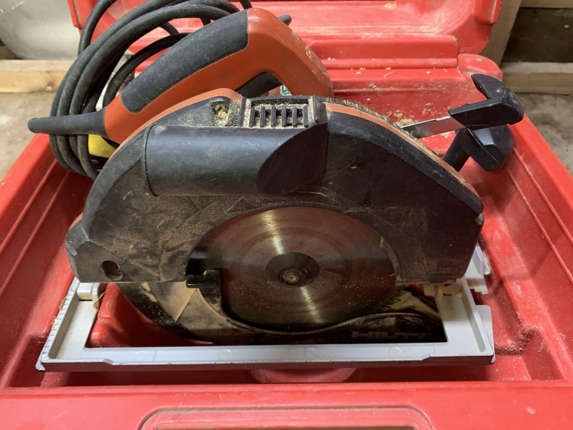 Hilti WSC 85 Circular Saw - 110V in case - Image 2 of 3