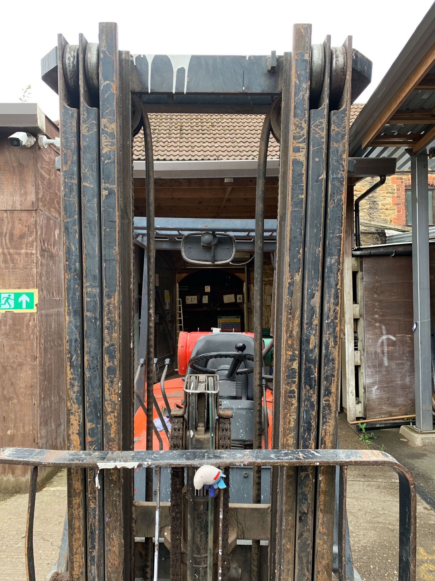 Toyota 25 Duplex Mast Gas Powered Forklift Truck with Fitted Sideshift Attachment - Image 6 of 14