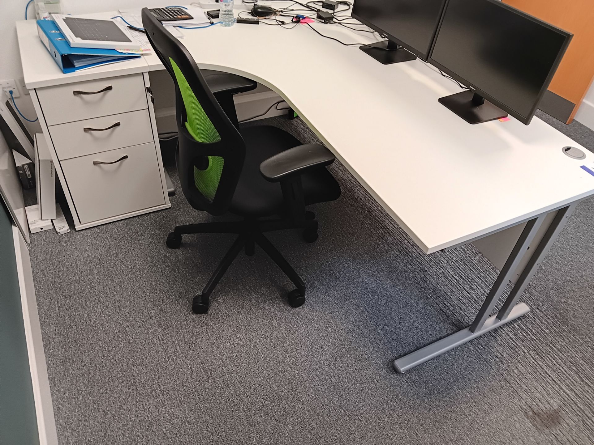 White Shaped Workstation, White 3-Drawer Pedestal & Black & Green Swivel Armchair - Image 3 of 3