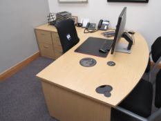 Shaped single person workstation with operators ch