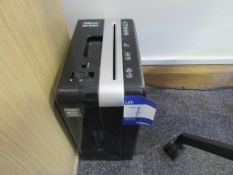 Fellowes DS-500C shredder