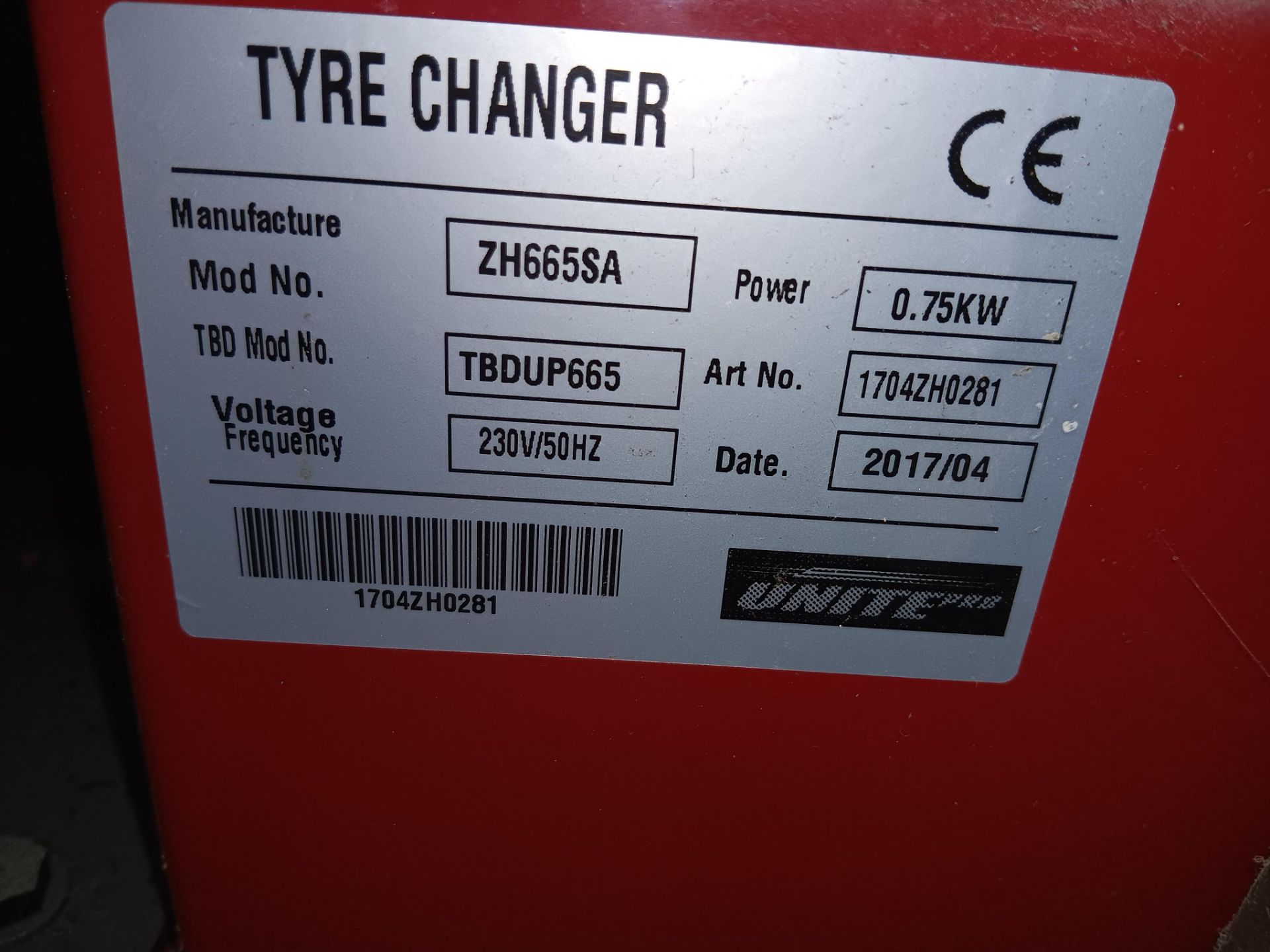 Unite Pro UP665 fully automatic tyre changer (Apr 2017) serial number 1704ZH0281 - Image 5 of 5