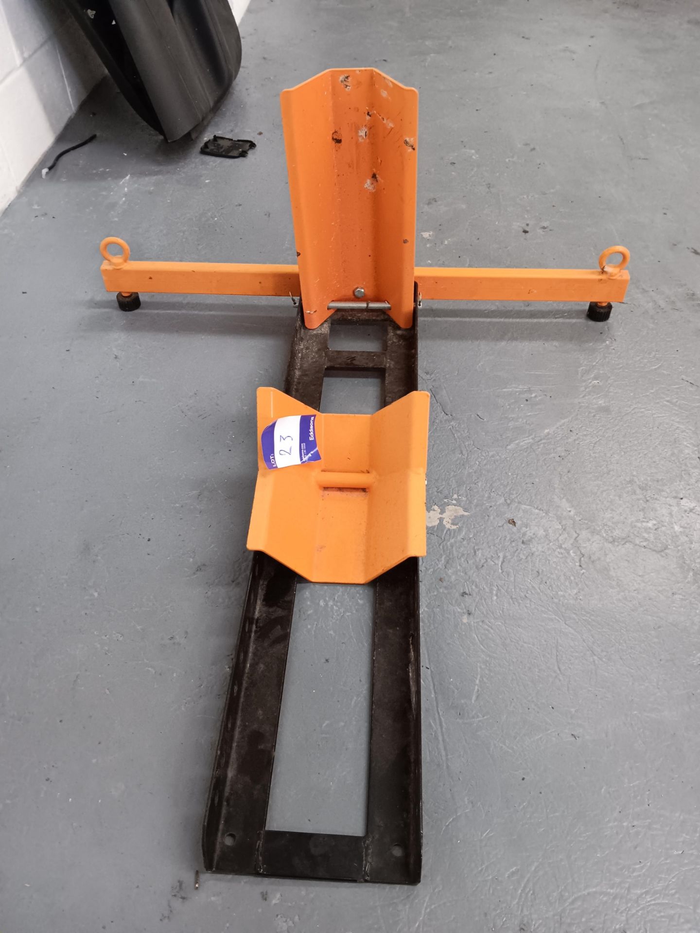 Motorbike front wheel chock transport stand - Image 2 of 2