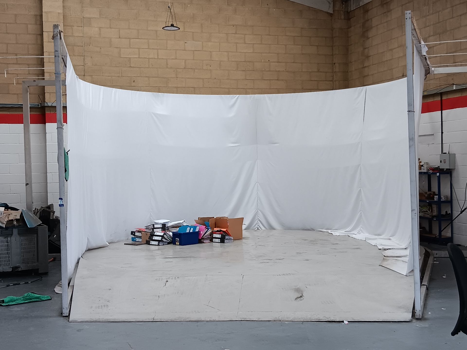 Steel framed 360-degree turntable vehicle photography booth, approx. 10m x 8m – Purchaser to dismant - Image 3 of 6