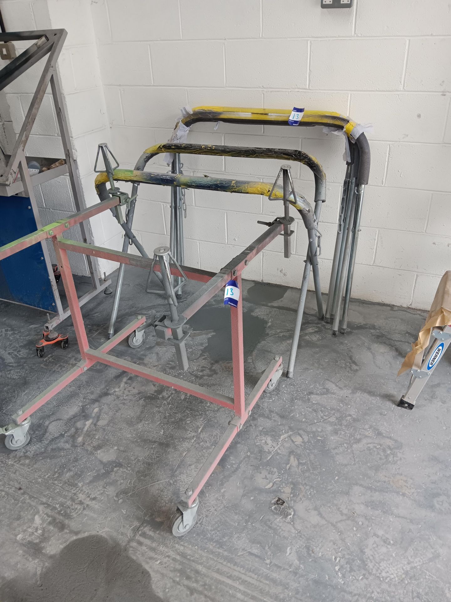 Sealey MK74 4-wheel capacity alloy wheel repair stand, 3 x aluminium folding trestles