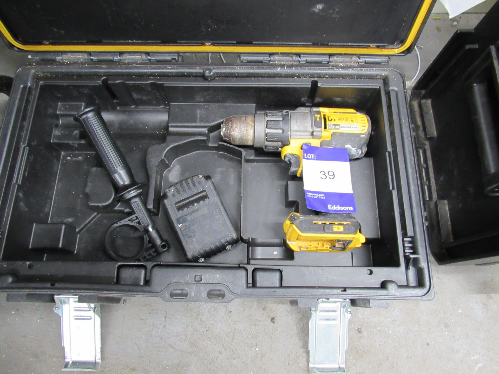 Dewalt DCD996 including battery (no charger)