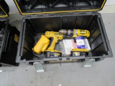 Dewalt DW997 & unknown including battery & charger