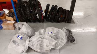 Quantity of motocycle wheels and mudguards