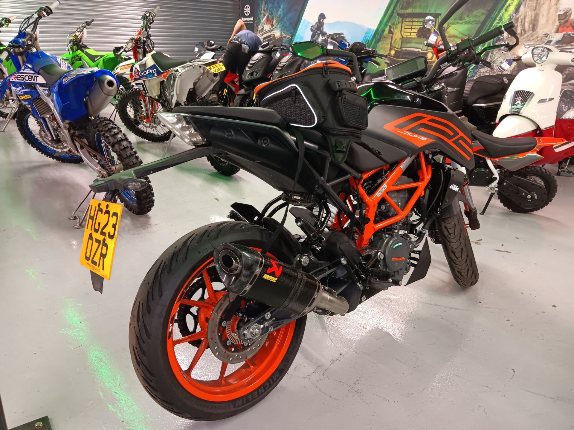 KTM 125 DUKE BLACK, VIN No: VBKJPA401NC038339, Engine No: N93505528, Year: 2022 (Retail price £4, - Image 3 of 5