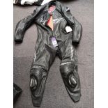 RST TRACTECH EVO 4 CE MENS LEATHER SUIT BLK/BLK 48 (Retail Price £499.99)