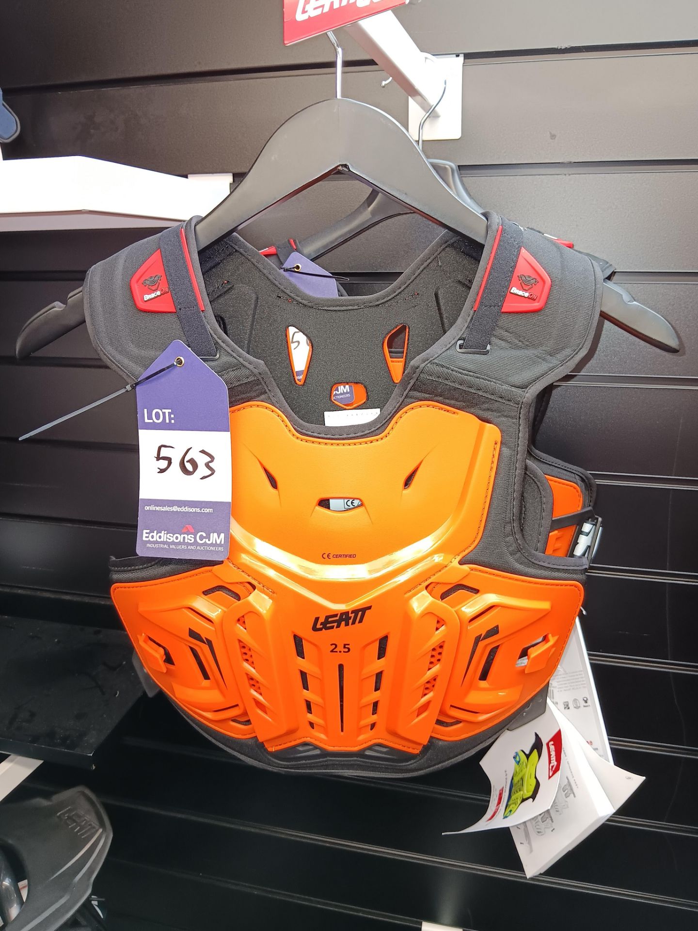 CHEST PROTECTOR 2.5 ORANGE/BLACK JUNIOR S/M