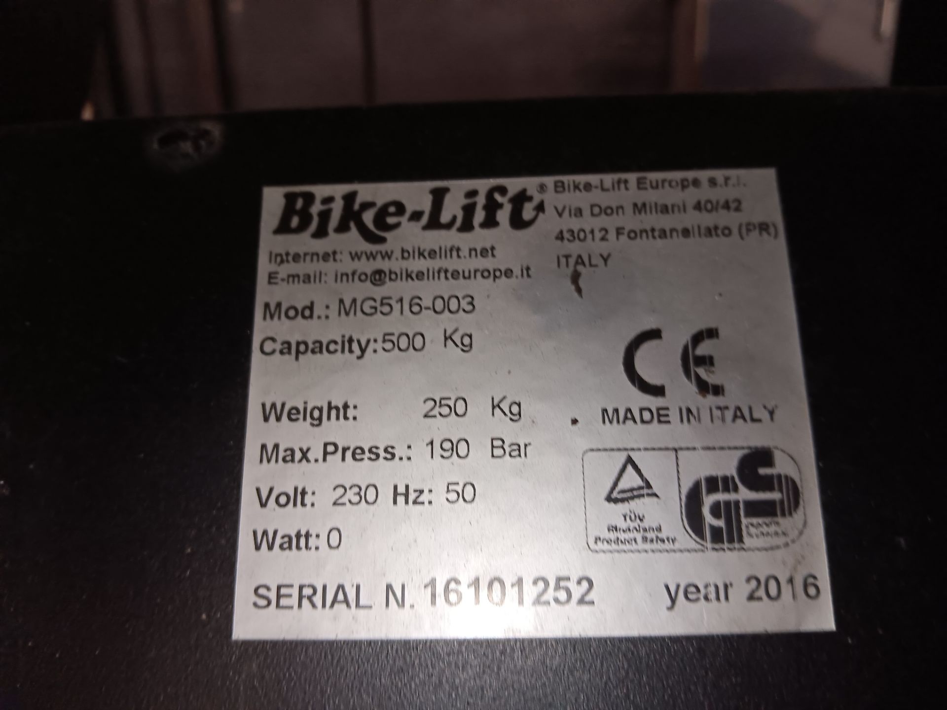 Bike-Lift Europe Pro Bike M6516-003, 500Kg Motorcycle Ramp, S/N 16101252 (2016) - Image 4 of 4