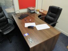 Contents of office (desk 1800x1200mm)