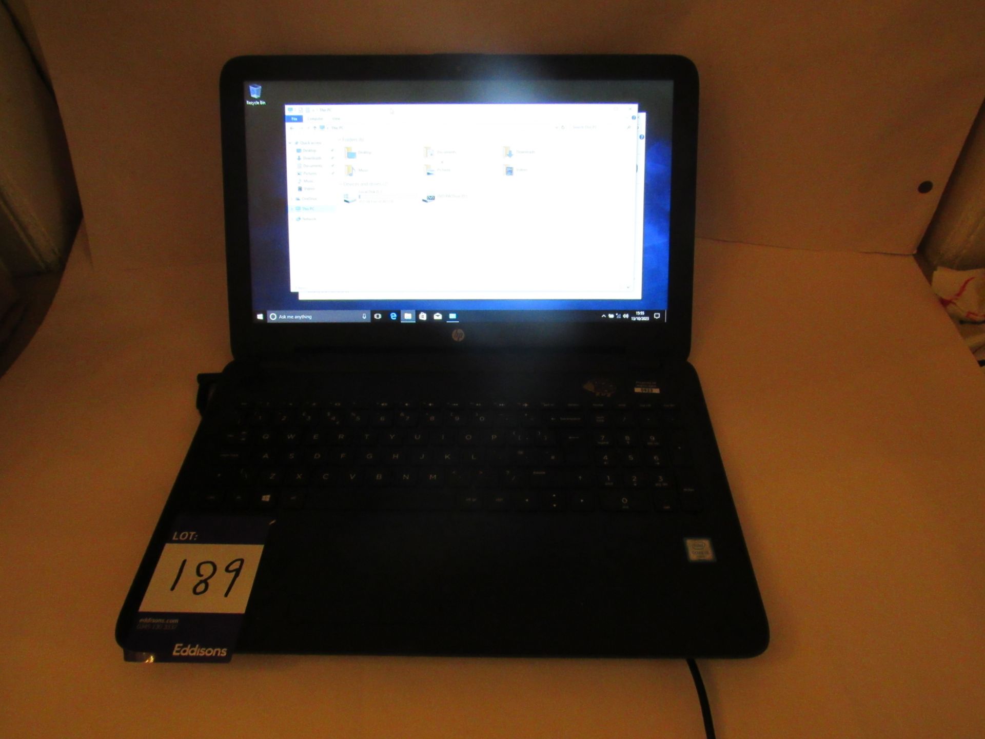 HP 250 G5 Laptop, Intel i5-6200U, 4GB RAM, 465GB HDD, with charger - Image 2 of 3