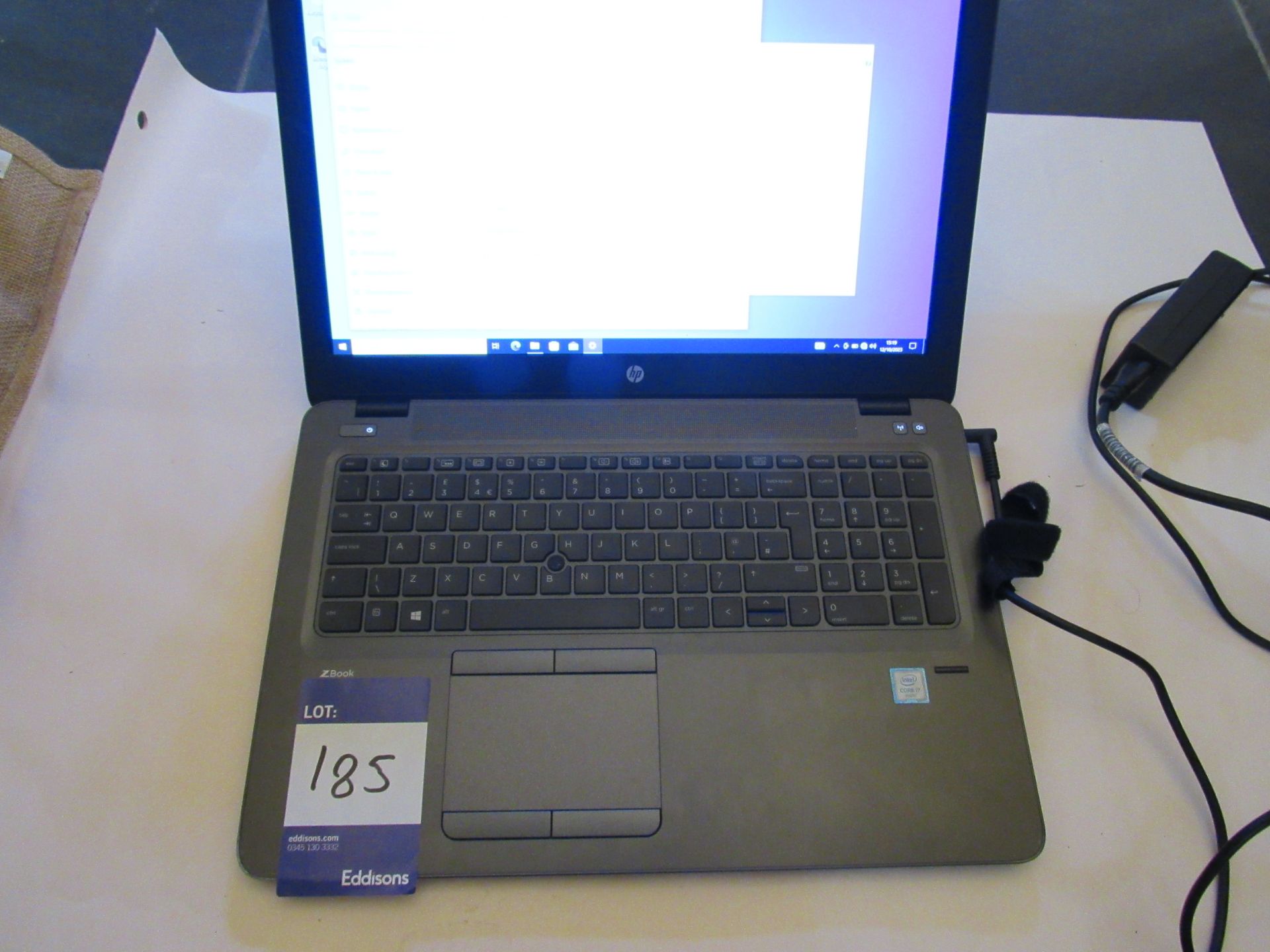 HP Z Book, 15U, G3, T7W1EEA, Intel Core i7-6500U 2.5GHz, 16GB RAM, 475GB Drive, with charger - Image 3 of 3