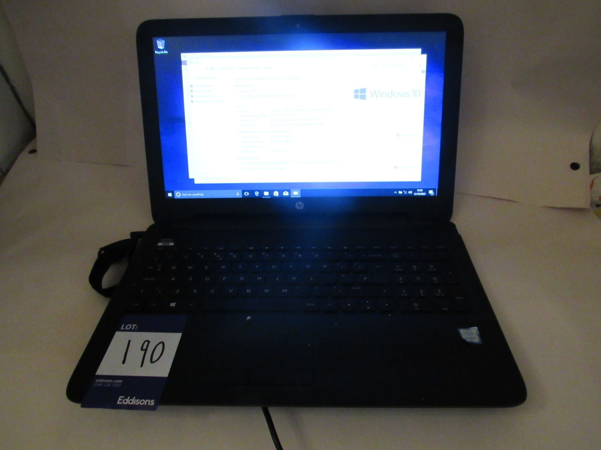 HP 250 G5 Laptop, Intel i5-6200U, 8GB RAM, 120GB Drive, with charger