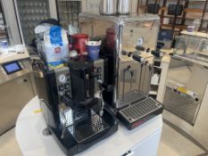 Illy coffee maker and steamer