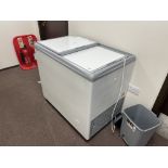 Chest freezer