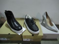 6 Pairs of Branded Women's Shoes