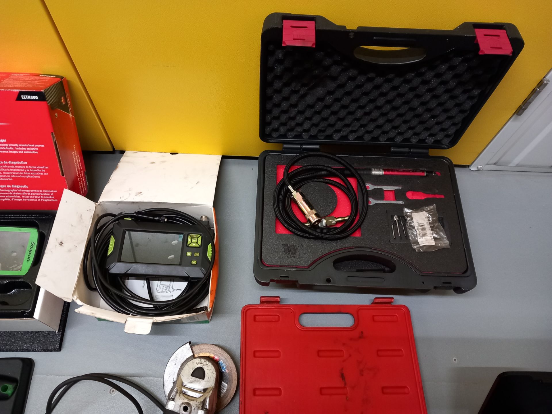 Large quantity of various mechanics tools to include; Snap On diagnostics, thermal imager, various - Image 3 of 5