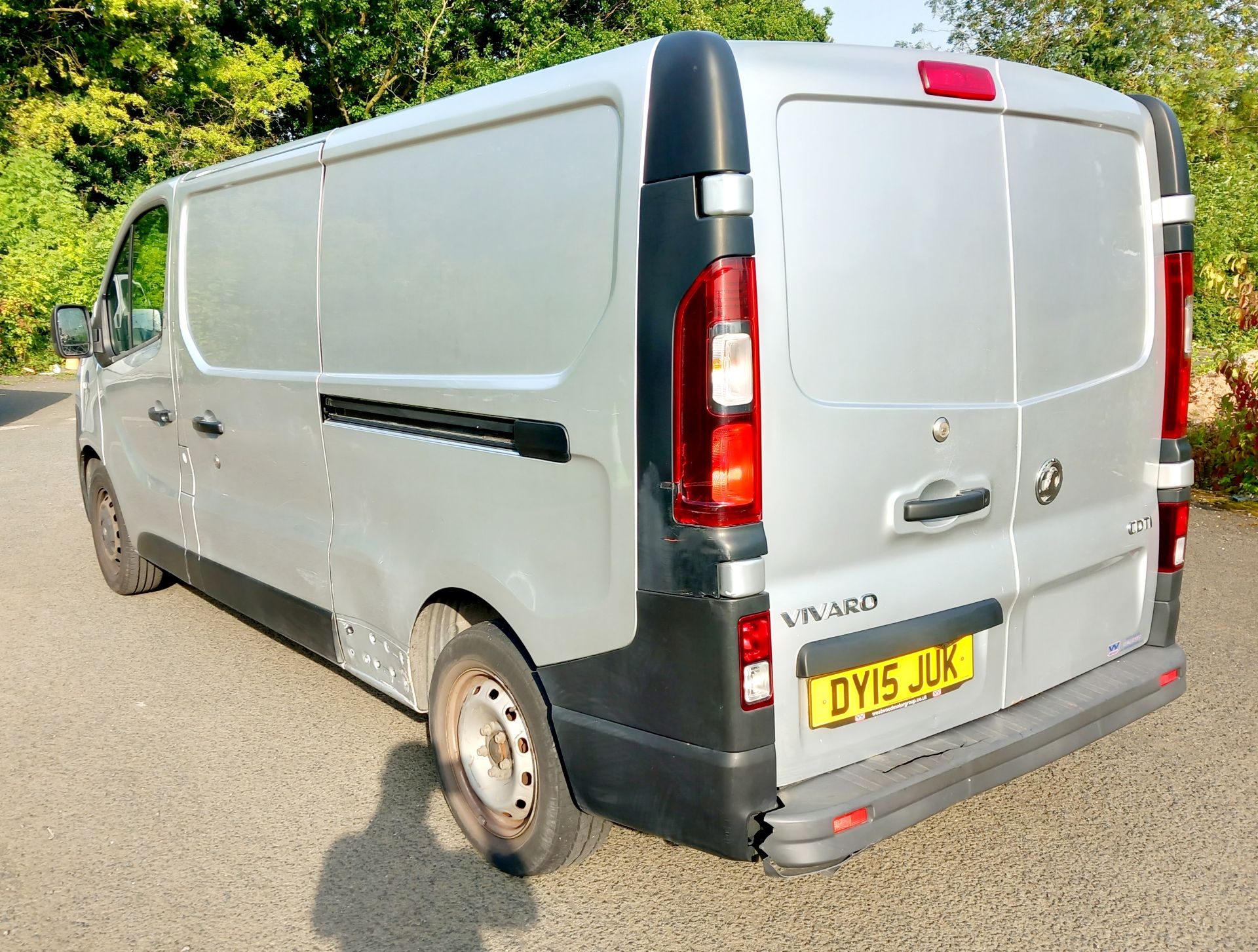 VAUXHALL VIVARO L2 DIESEL 2900 1.6CDTI 115PS H1 Van. Registration: DY15 JUK. Mileage: 93,582. MOT: - Image 4 of 10