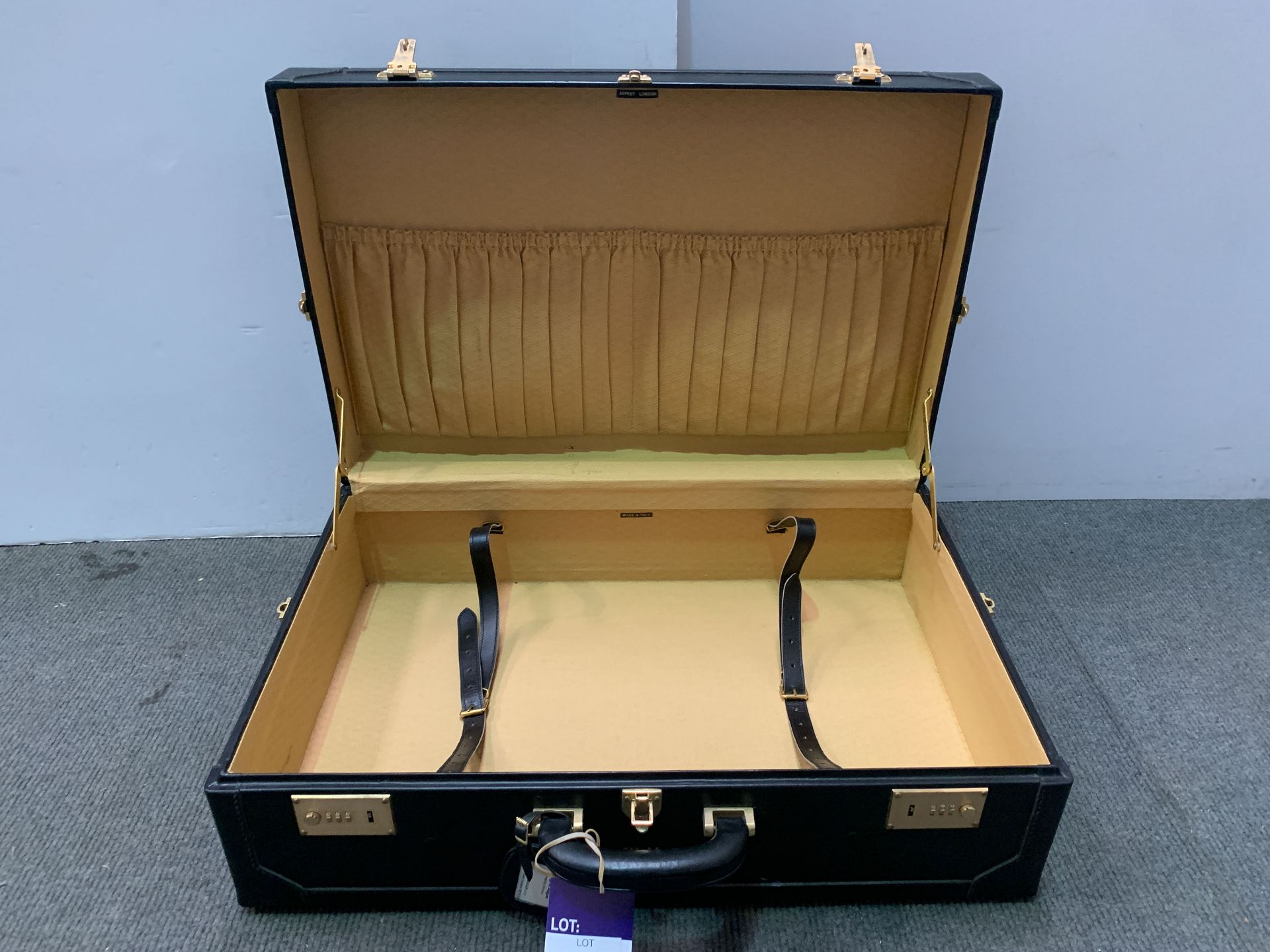 Asprey Black Leather Suitcase with Brass Details - Image 2 of 6