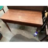 Mahogany Tea/Side Table