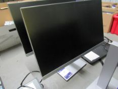 2 x HP E243 24” monitors