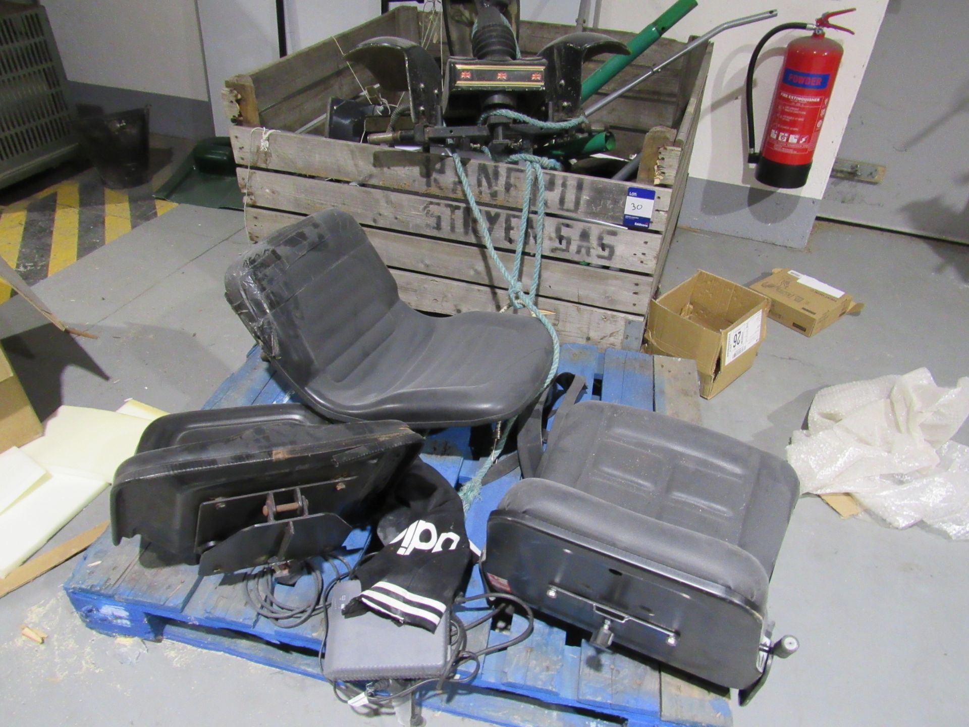 Quantity of vehicle parts to pallet - Image 2 of 2