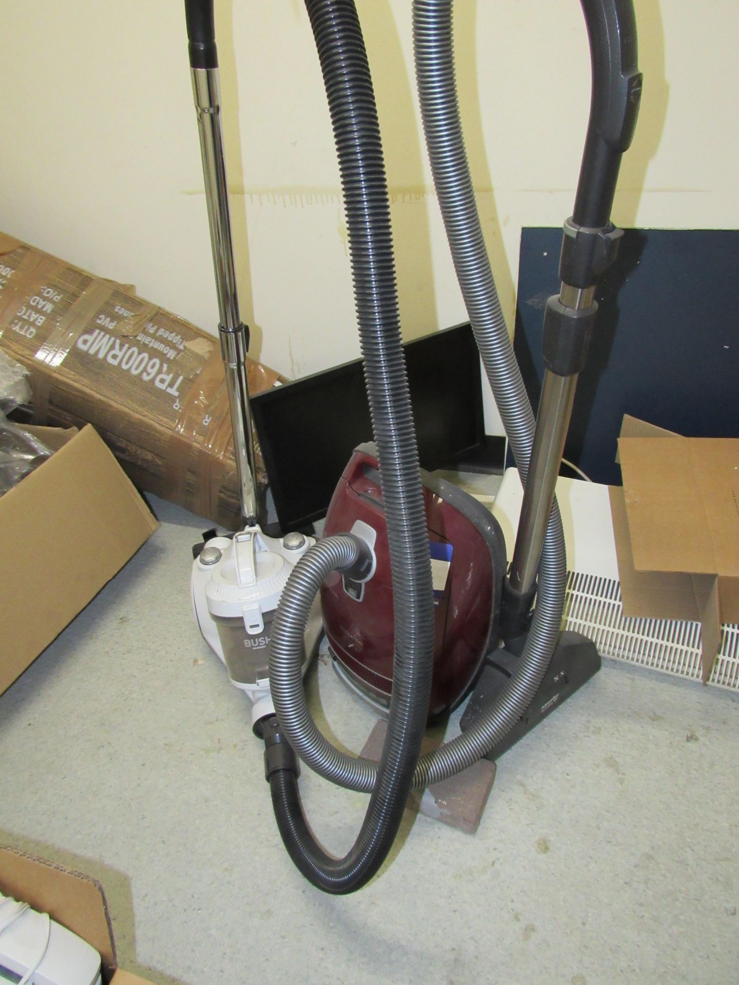 2 Various vacuum cleaners - Image 2 of 2