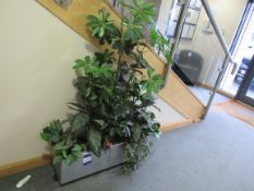 Artificial planter