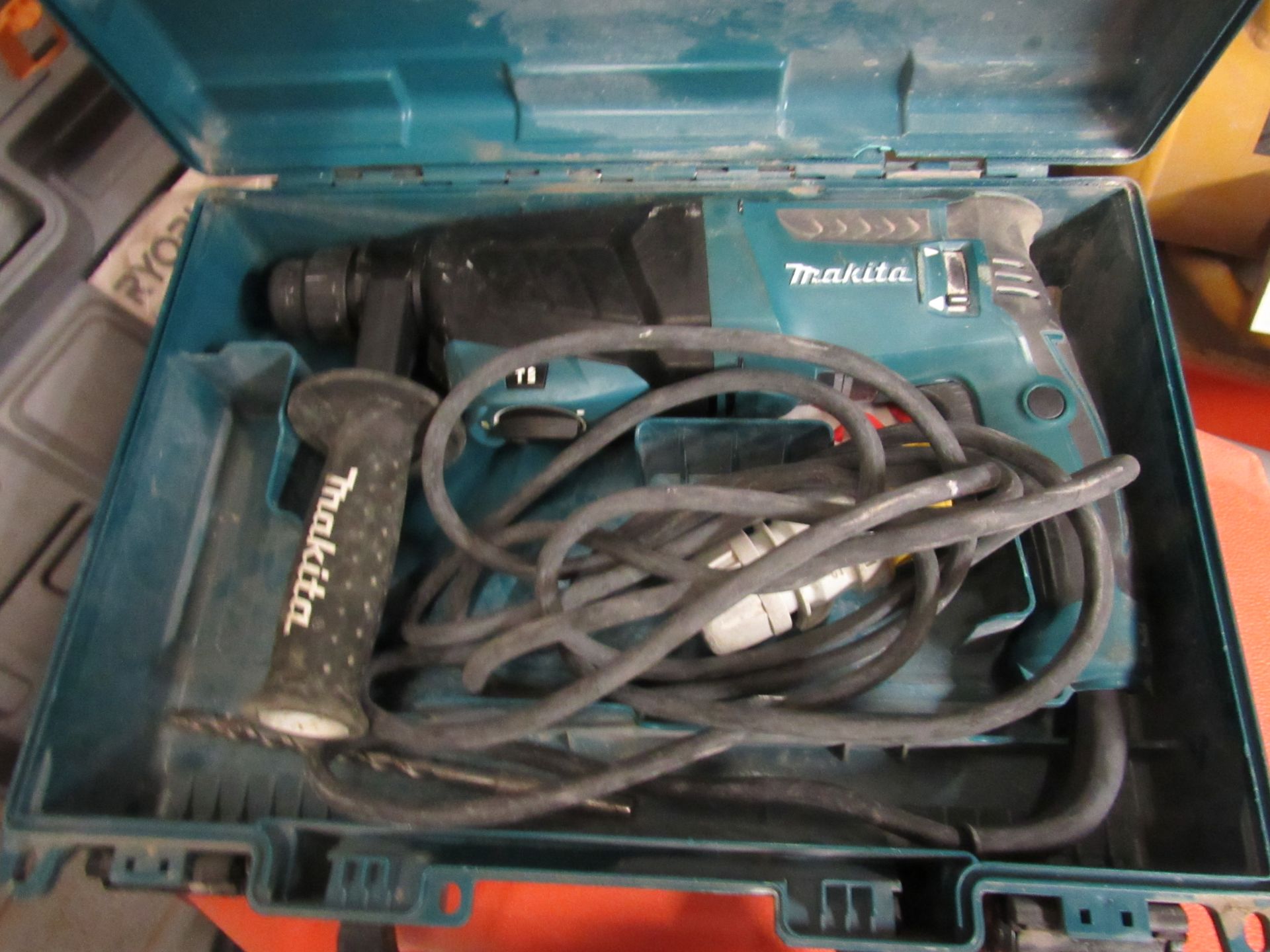 Makita HR260 drill with case 110v - Image 2 of 2