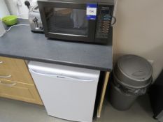 Panasonic NM-K657C microwave and Hotpoint undercounter refrigerator