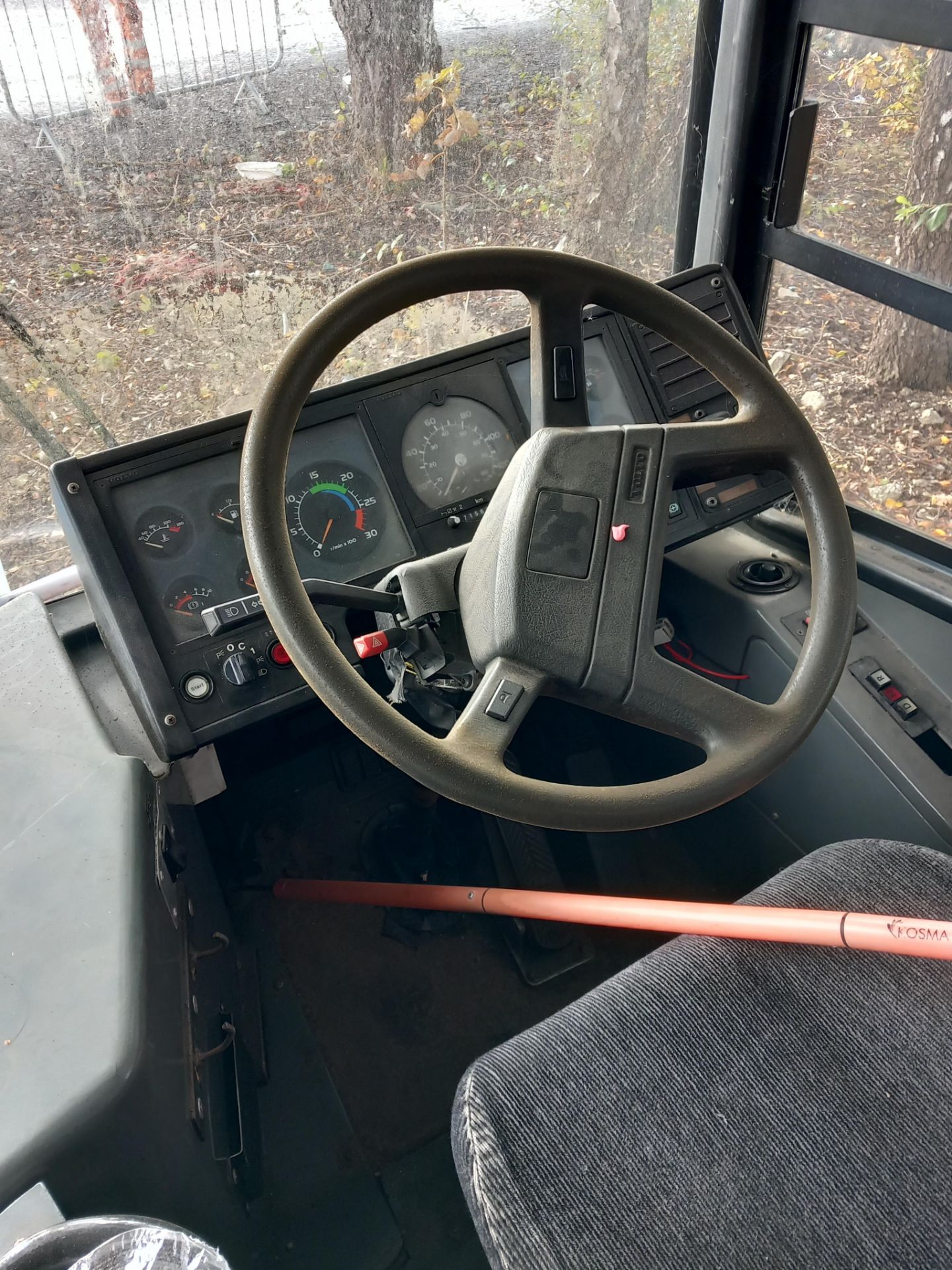 Volvo Bus Registration L208 RNO (1994) Off road scrap / spares – Contents not included, purchaser - Image 11 of 13