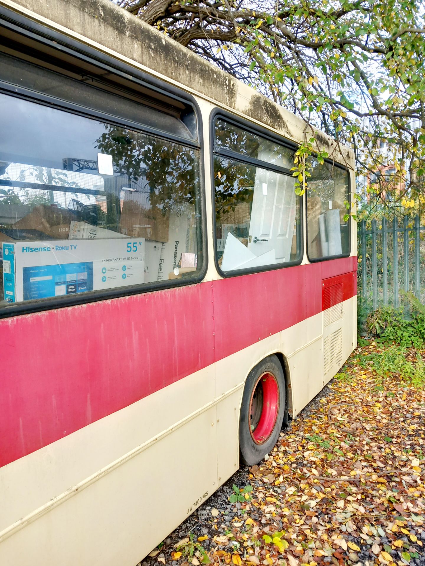 Volvo Bus Registration L208 RNO (1994) Off road scrap / spares – Contents not included, purchaser - Image 12 of 13