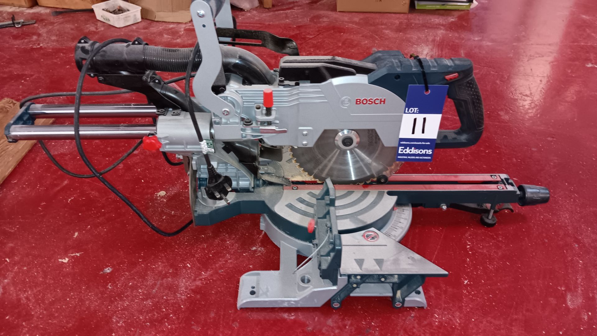 Bosch GCM 8 SJL Sliding Mitre Saw (May 2021) S/N 125001635, 240v