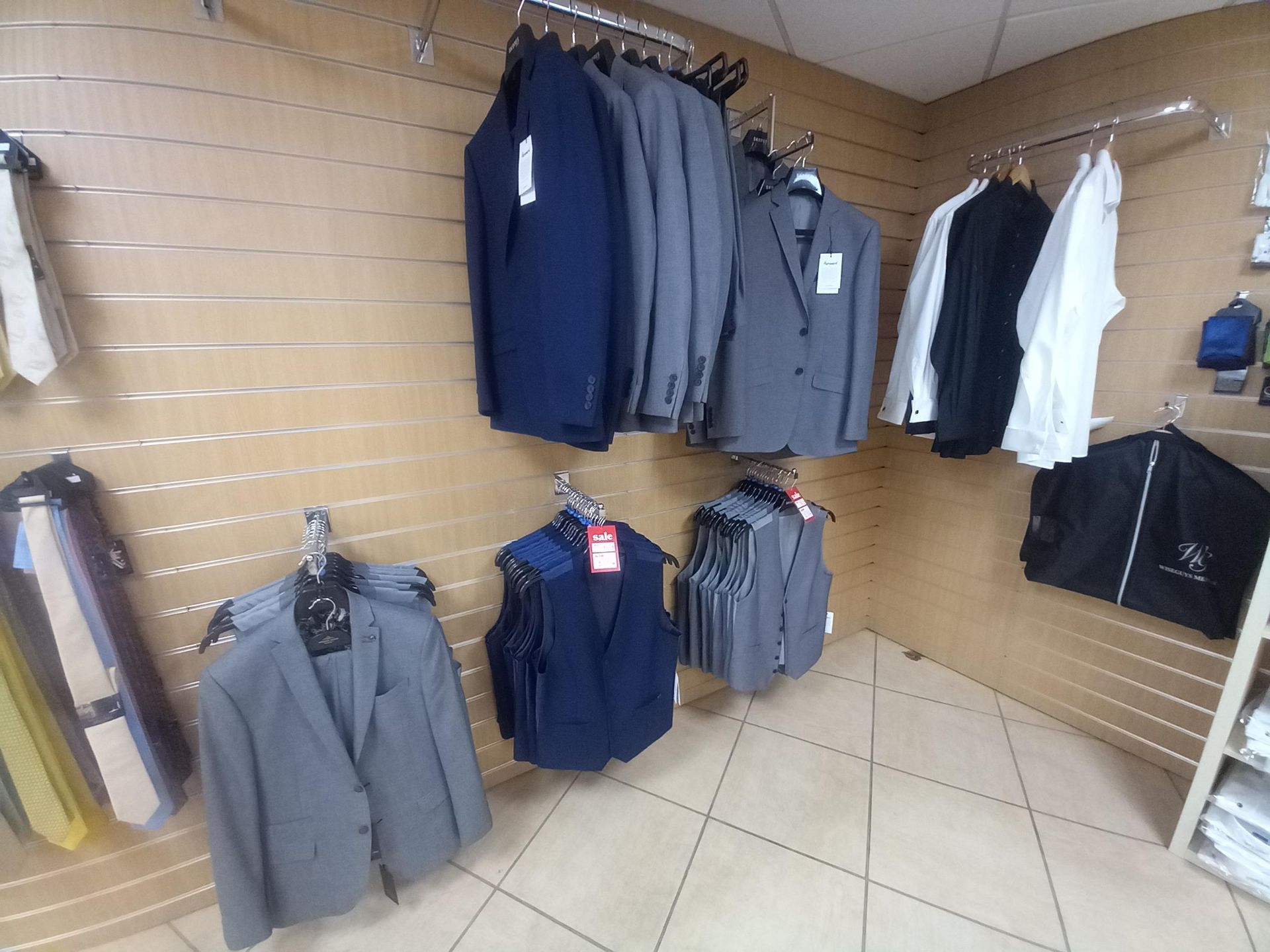 Entire clothes range and accessories from the Wiseguys (Melton Mowbray) Store - Bild 6 aus 15