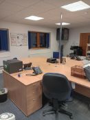 4 x Curved office desks 1600mm x 1200mm, 4 x vario