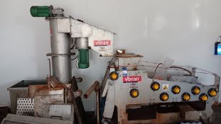 Voran Vigo WA LC apple mill serial number 46201003/00031 (2012) with Voran Vigo EBP500 apple press