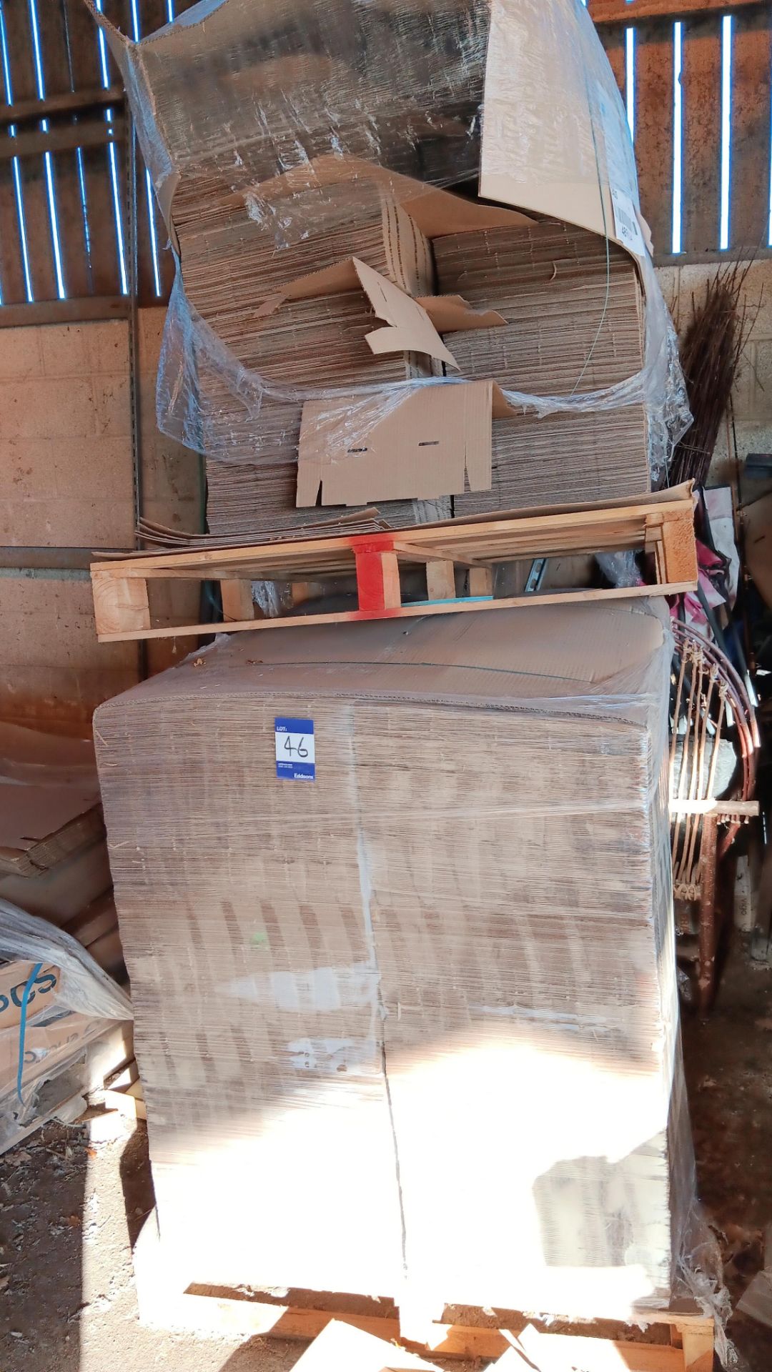 5 x Part pallets of corrugated cardboard packaging - Image 2 of 6