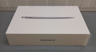 Apple MacBook Air 13 inch. Model: A2337. NEW (loca