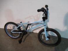 Mongoose Capture 20" Wheel BMX - (Sold for Refurbishment or Parts) (Pictures for guidance purposes o
