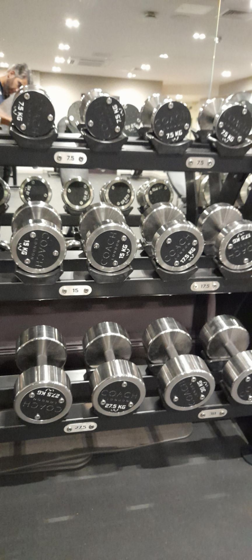 3 Tier steel fabricated dumbbell rack with 15 pairs of dumbbell weights from 2.5kg - 30kg and 3 Tier - Bild 4 aus 4