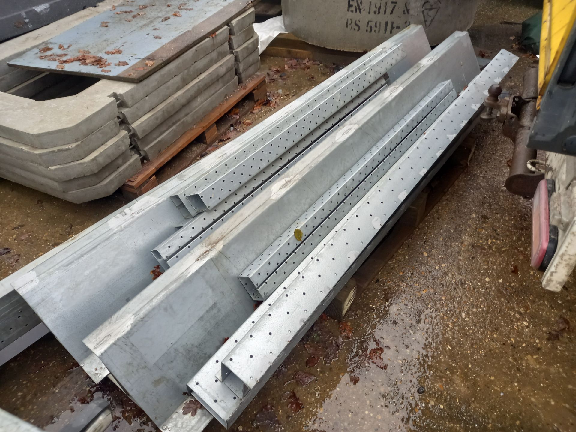 4 x Pallets of Cavity Wall Lintels - Image 3 of 4